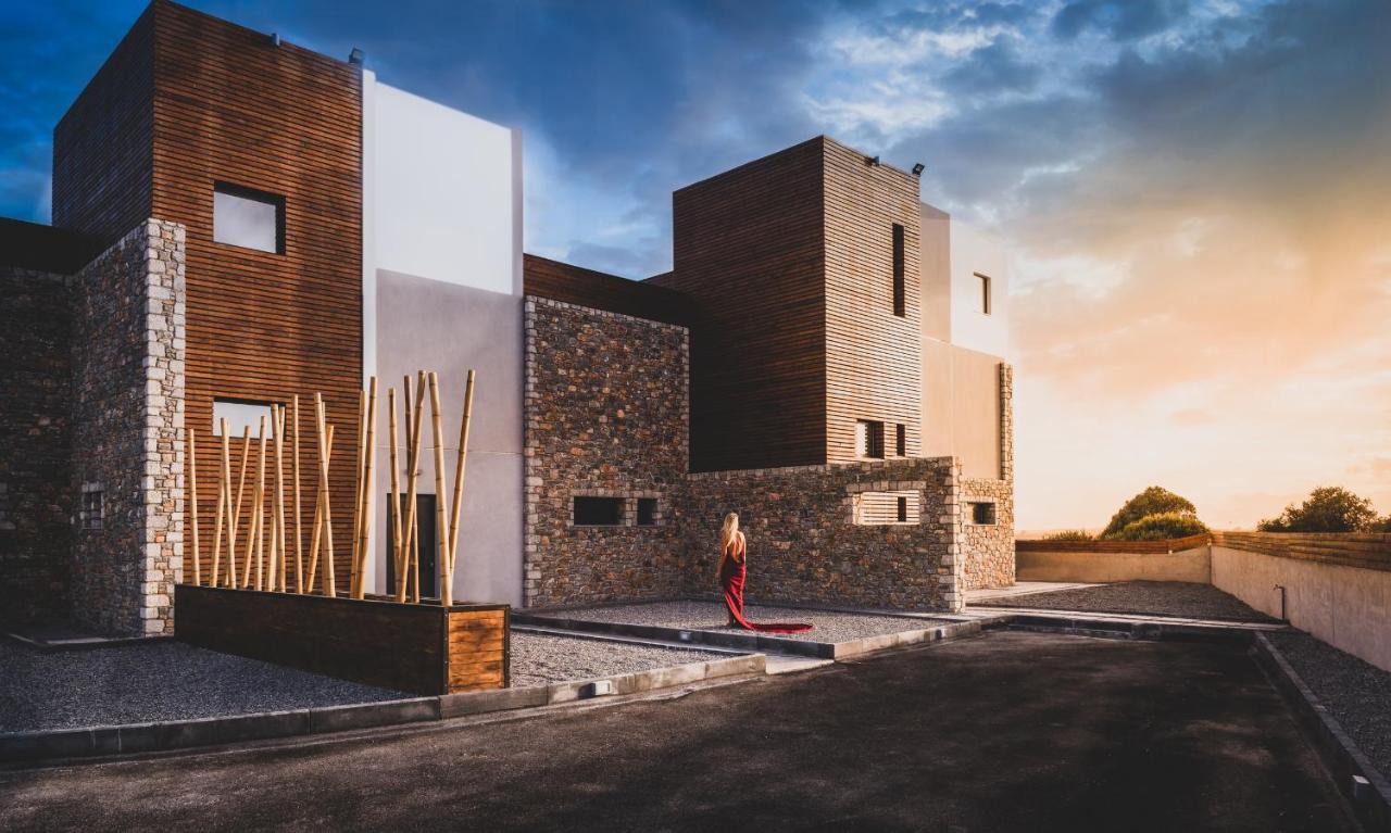 Amara Luxury