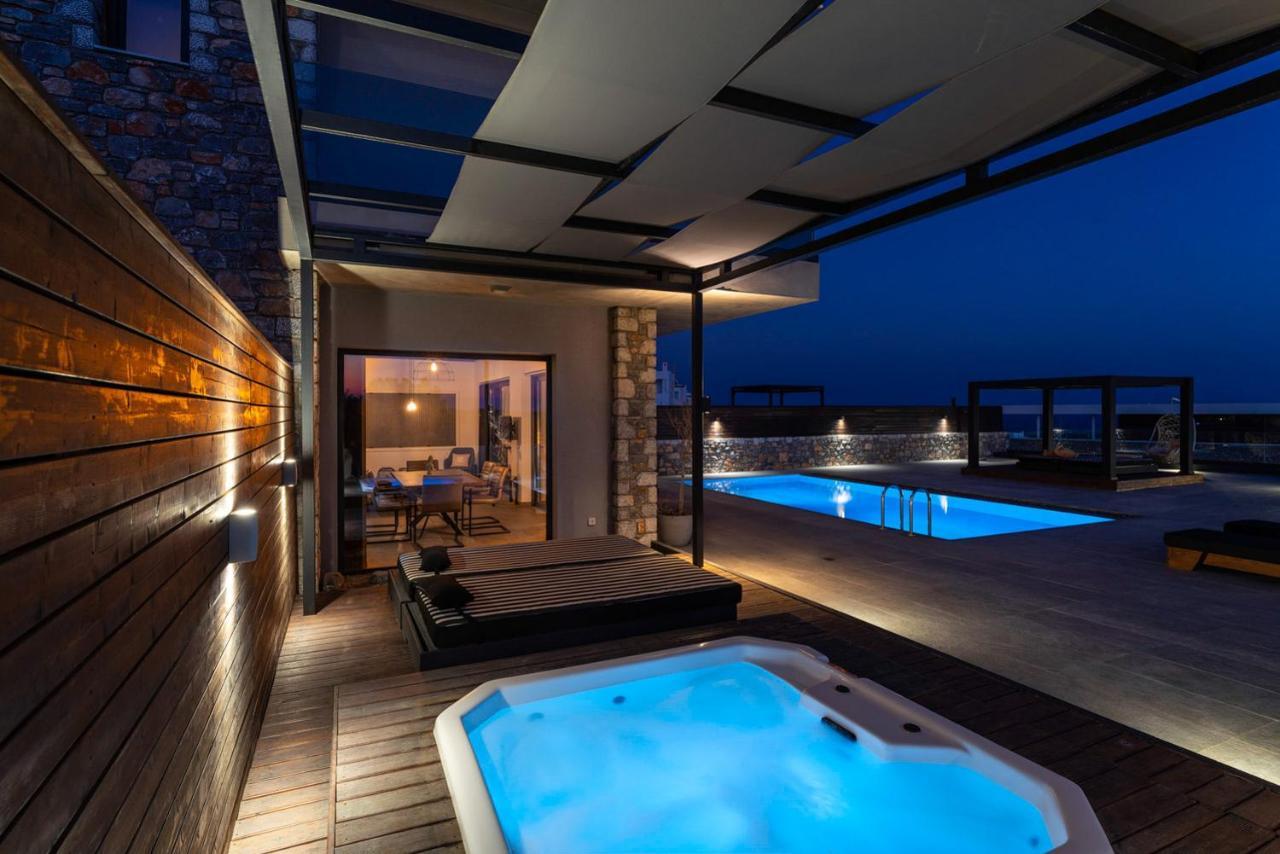 Amara Luxury Villa *